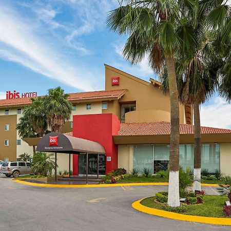 ホテル Ibis Monterrey Aeropuerto Apodaca エクステリア 写真