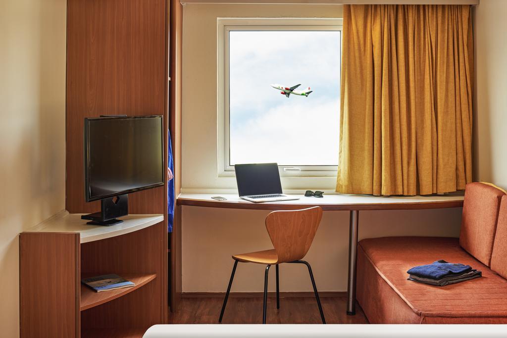 ホテル Ibis Monterrey Aeropuerto Apodaca エクステリア 写真