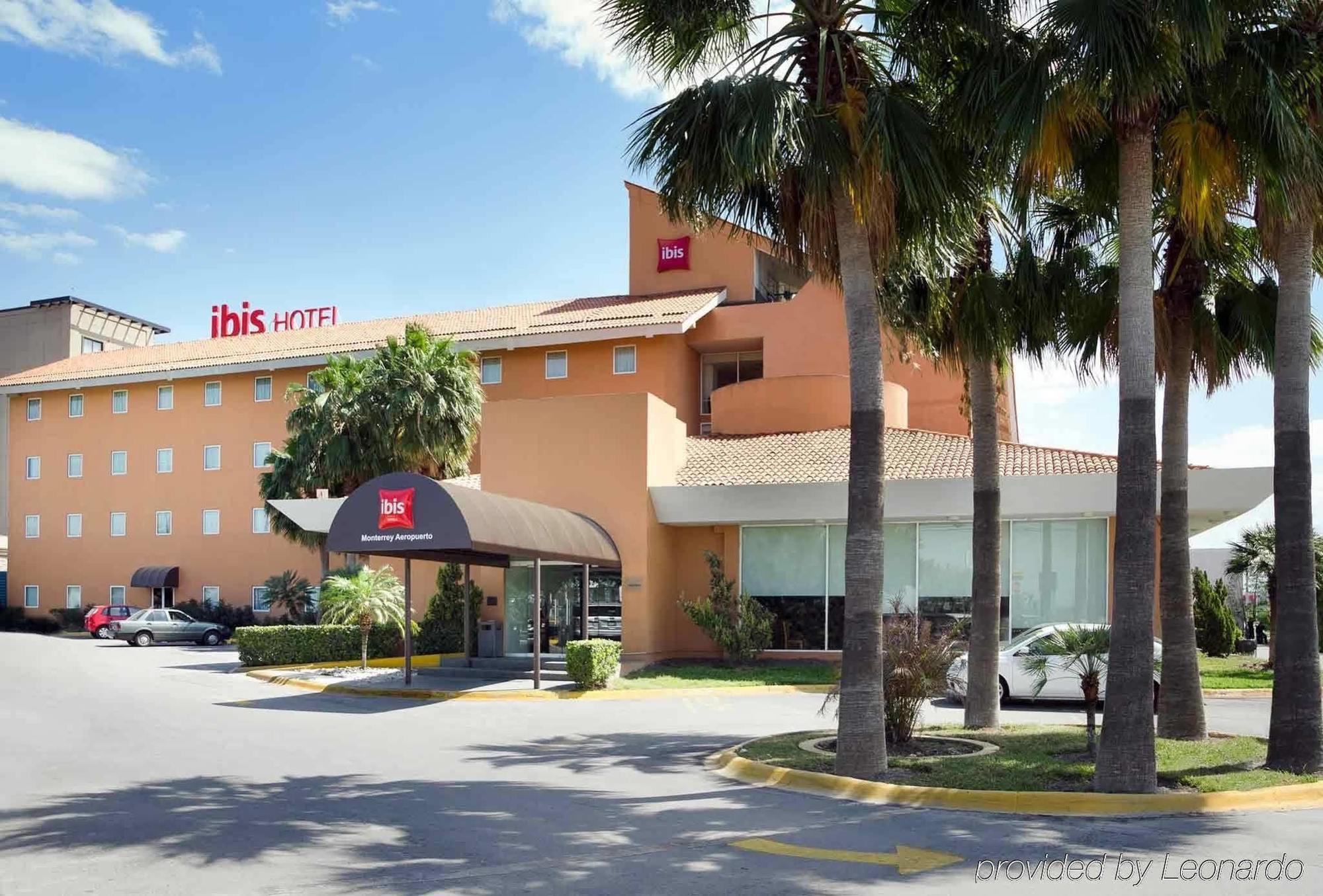 ホテル Ibis Monterrey Aeropuerto Apodaca エクステリア 写真